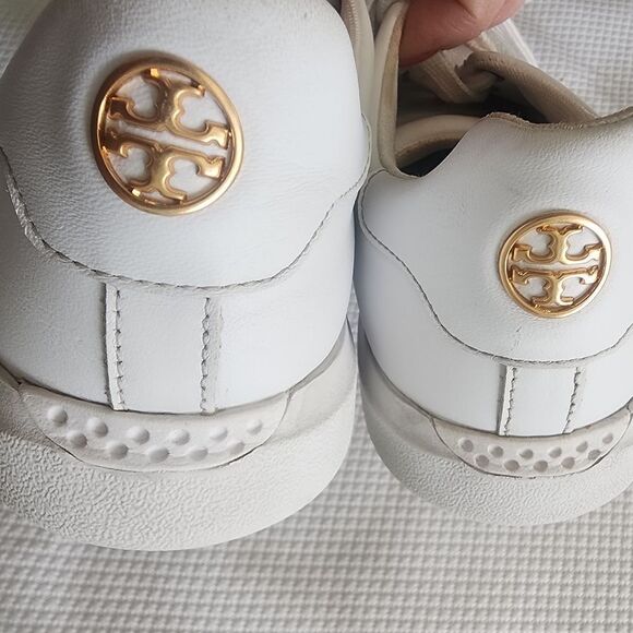 Tory Burch White Leather Sneakers with Low-Top Design some scratch - Picture 5 of 11